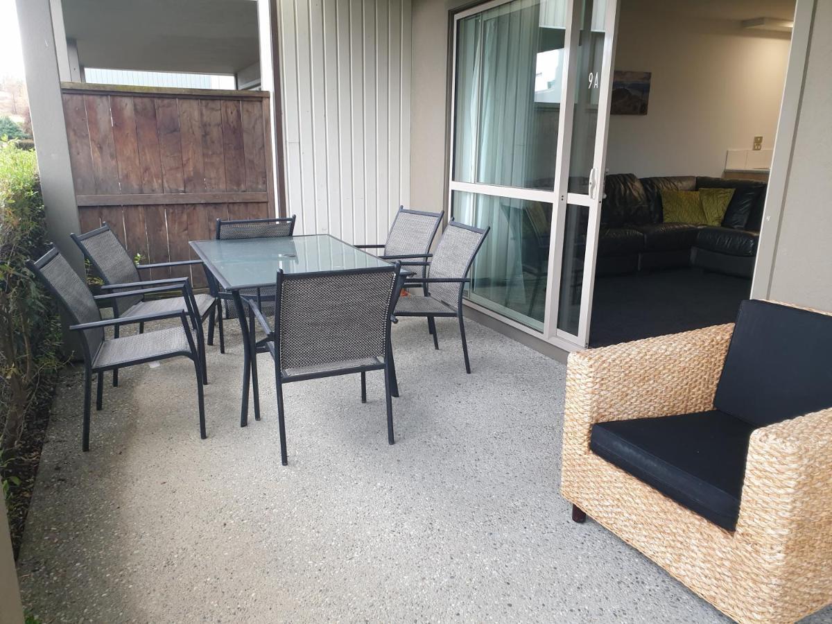 Mountain Peak Escape Apartment Wanaka Exterior photo